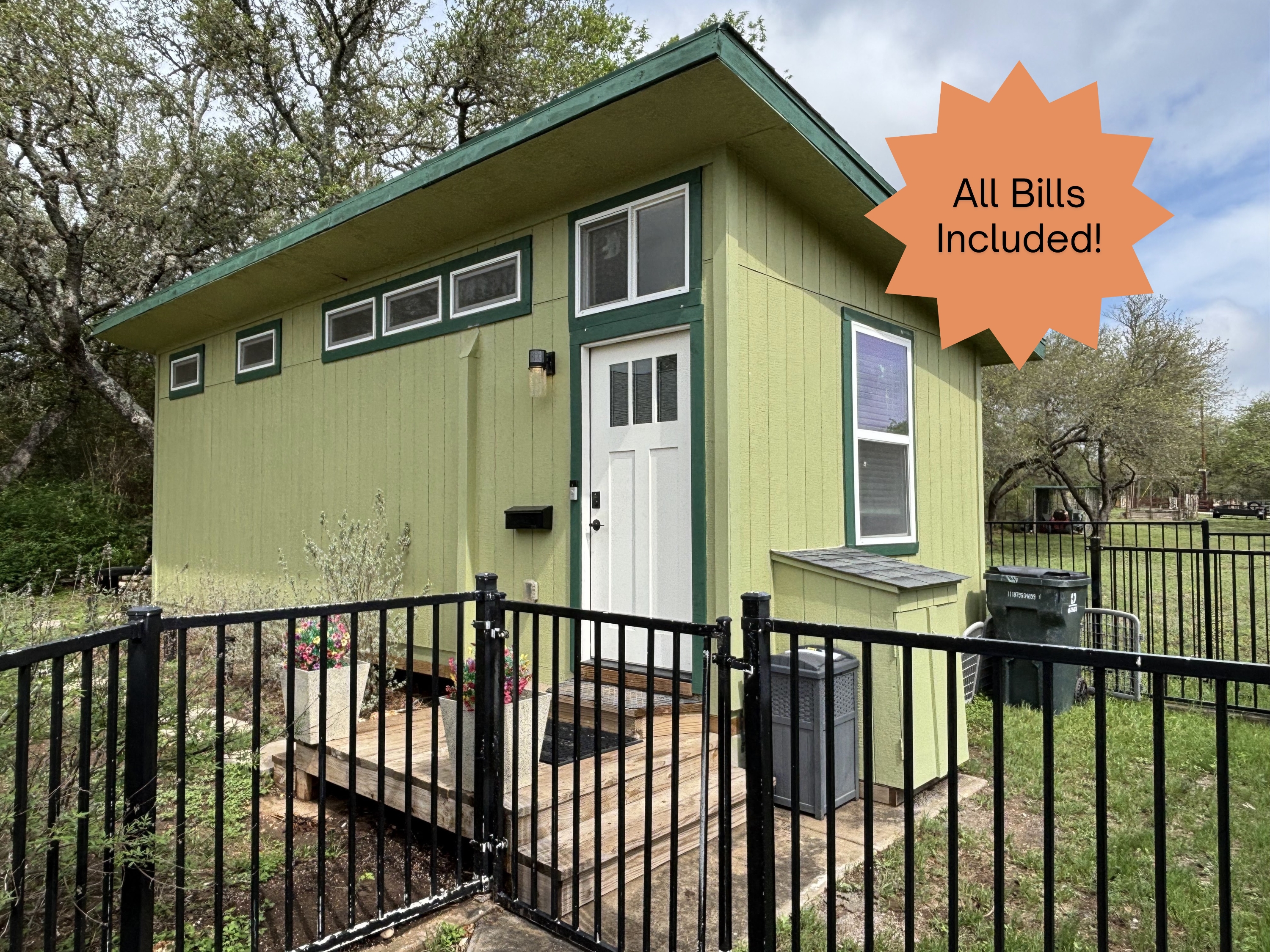 1002 Spanish Oak Trail