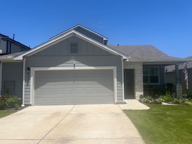 311 Town Lake Bend