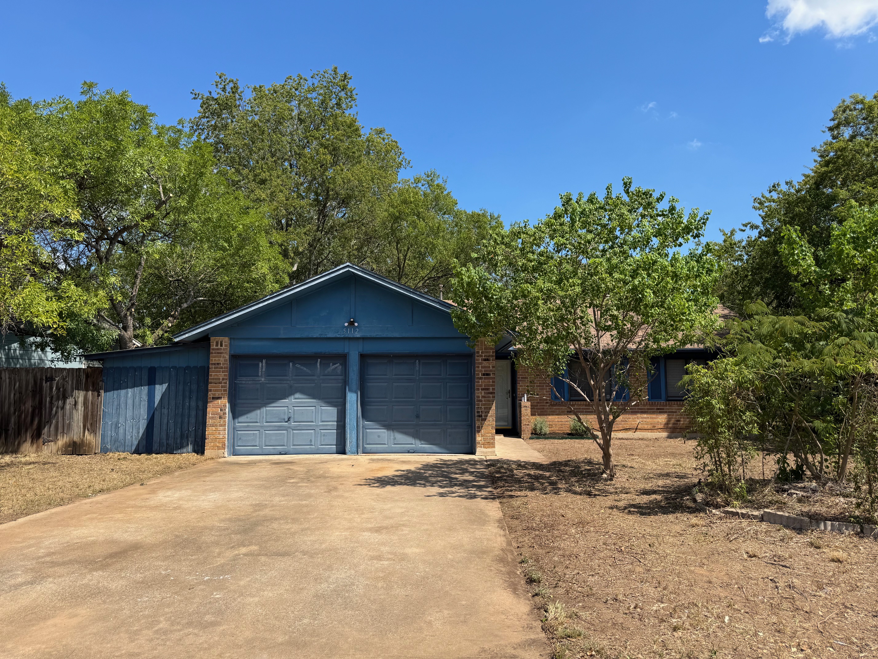 5112 Meadow Creek Drive