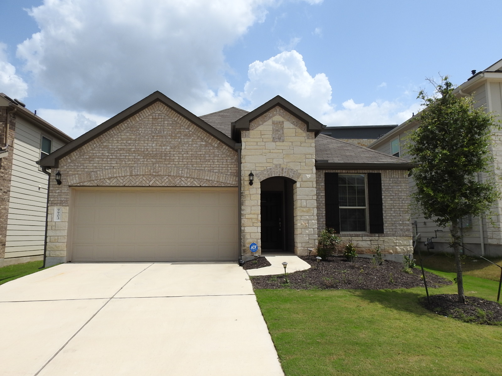 9903 Quercia Drive