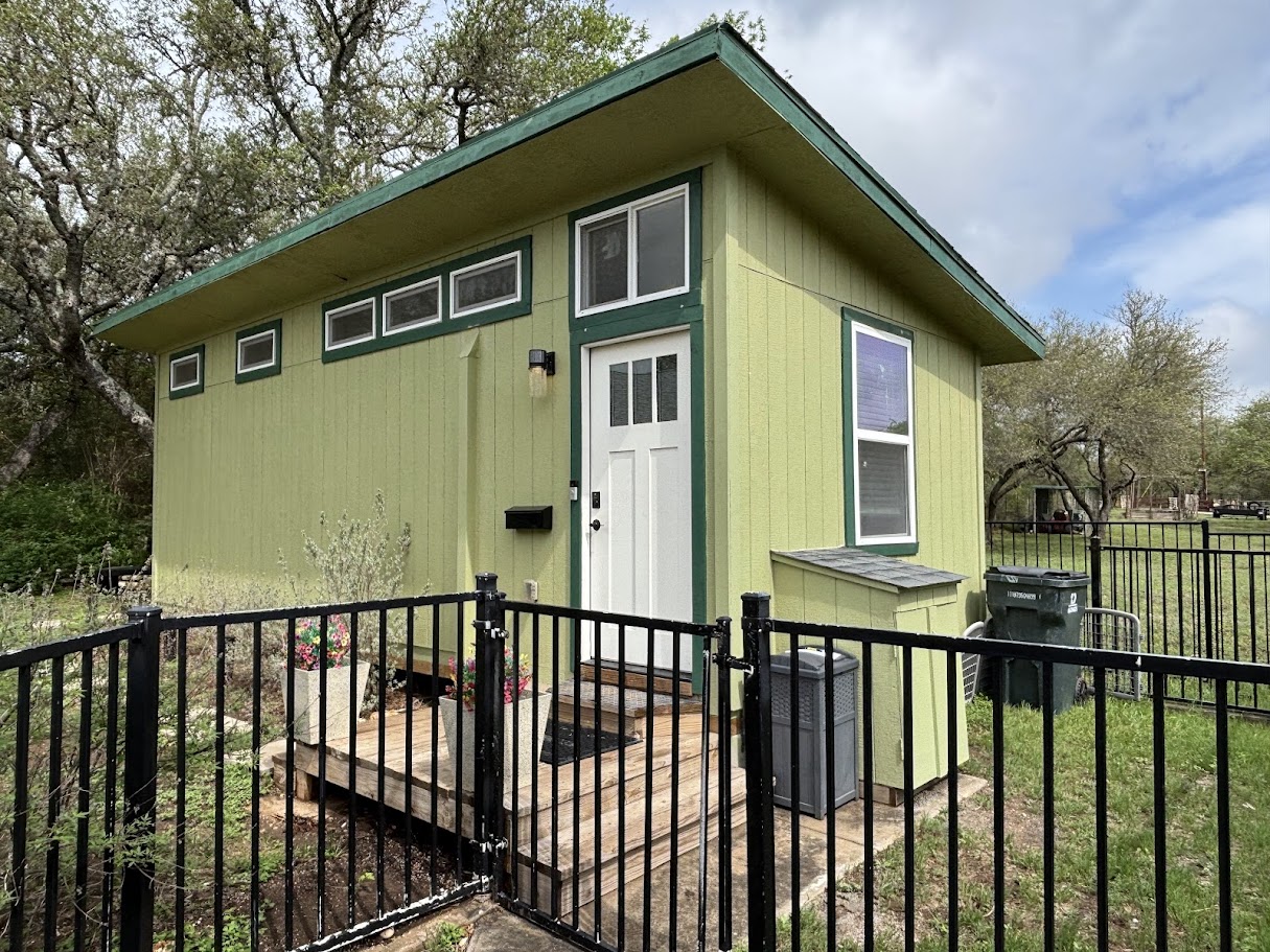 1002 Spanish Oak Trail