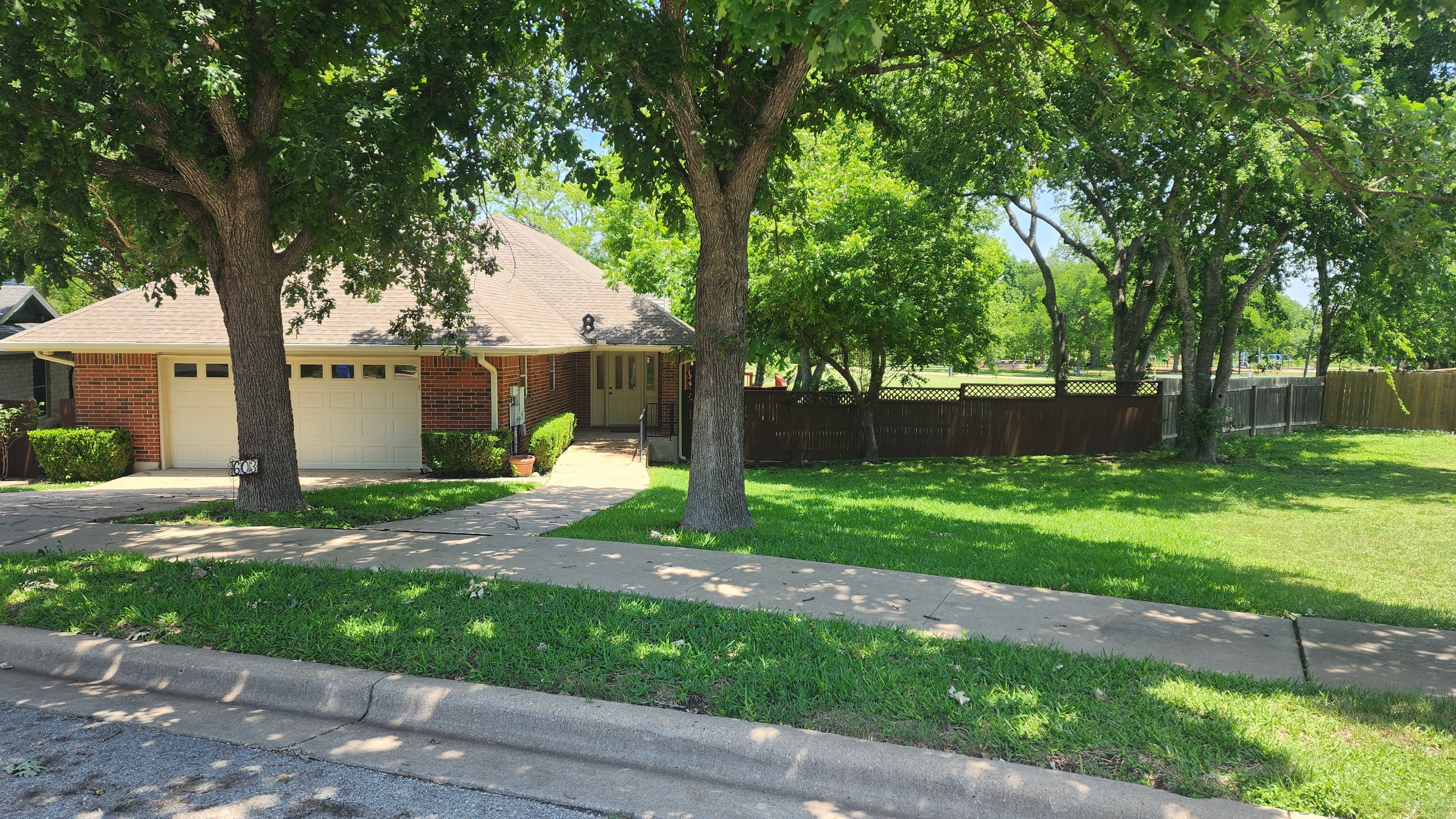 603 Green Field Cove