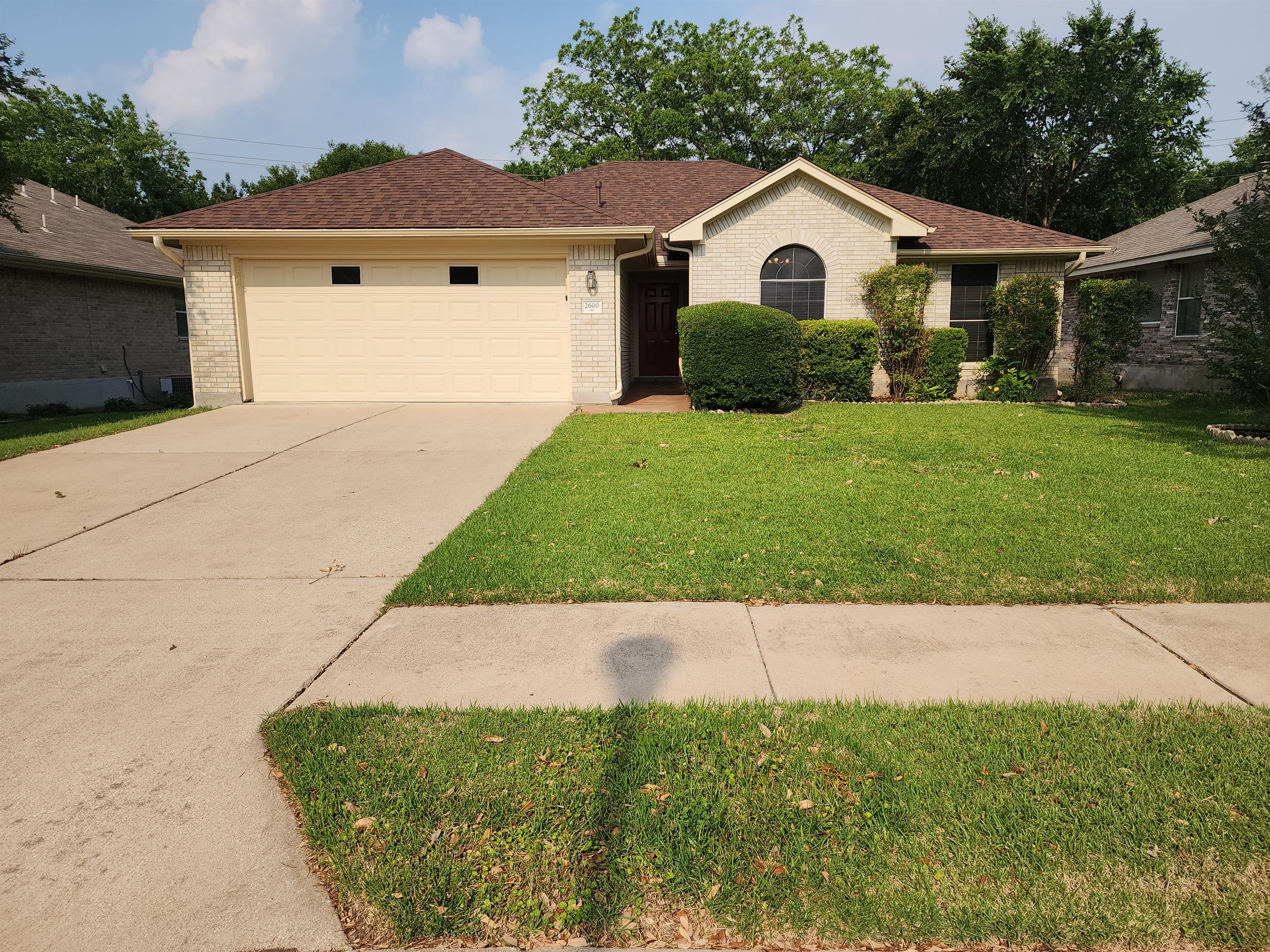 2600 Willow Way
